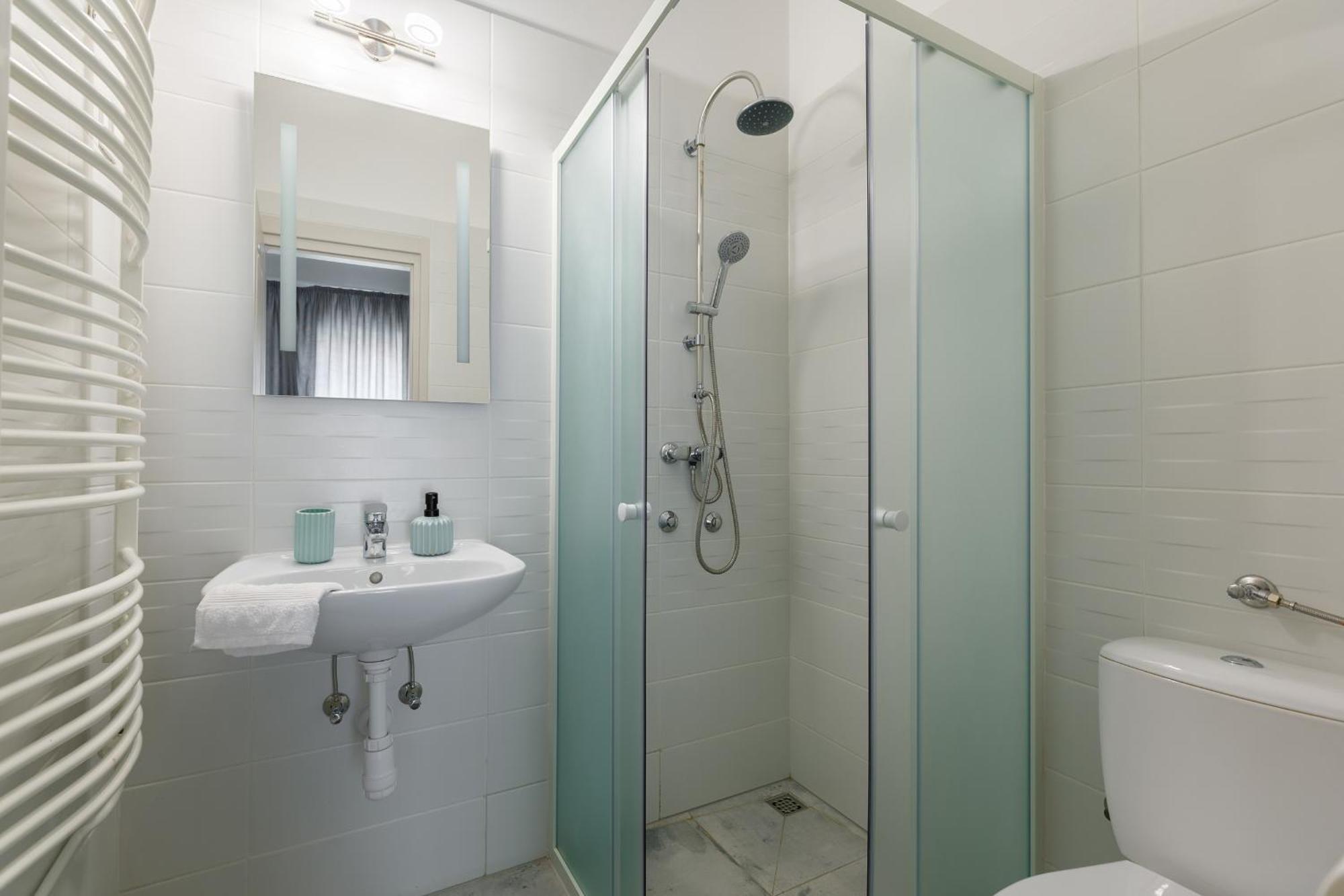 Villa 21 Boutique Rooms Balatonalmádi Esterno foto